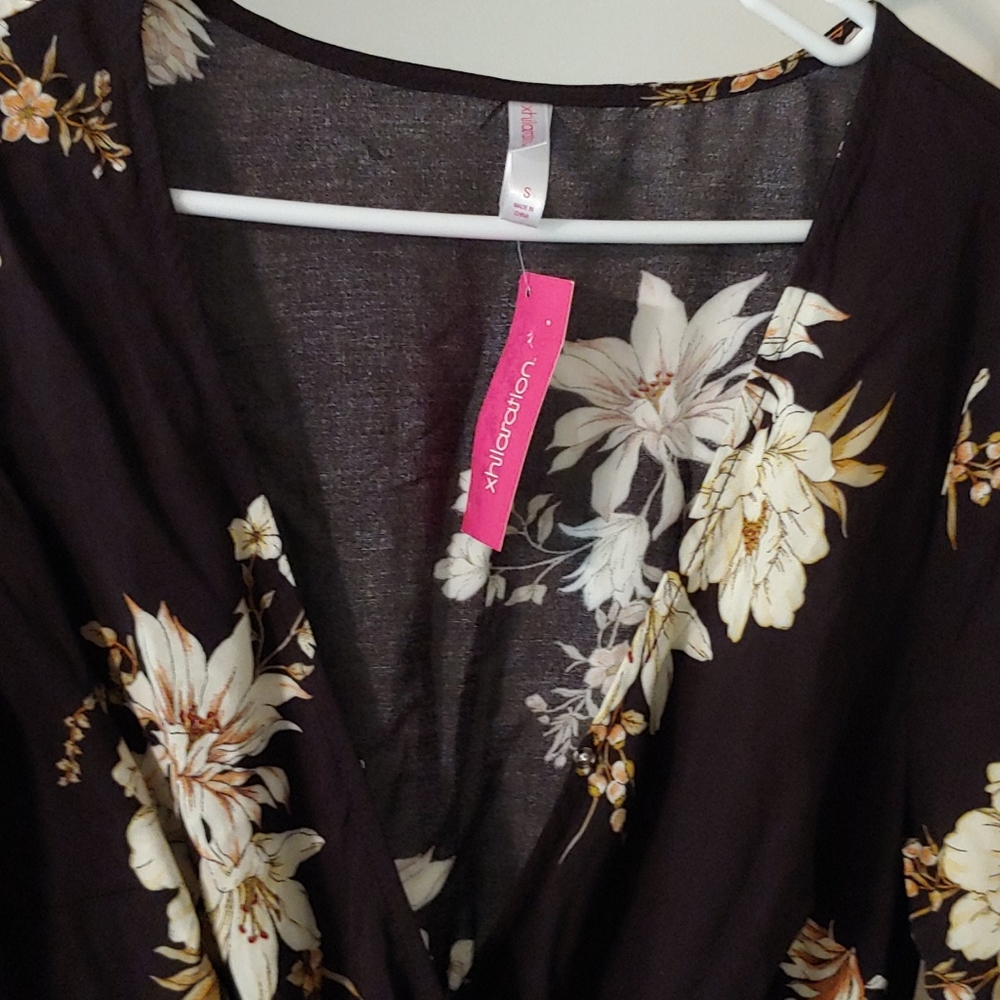 Dress - Picture 1 of 2
